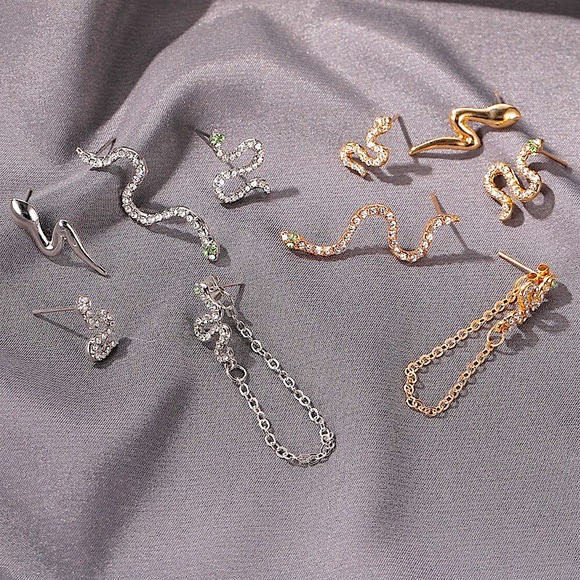 ⚜️[𝟯/$𝟮𝟴]⚜️5 Snake Gold Crystal Earrings Set NEW - Picture 5 of 7
